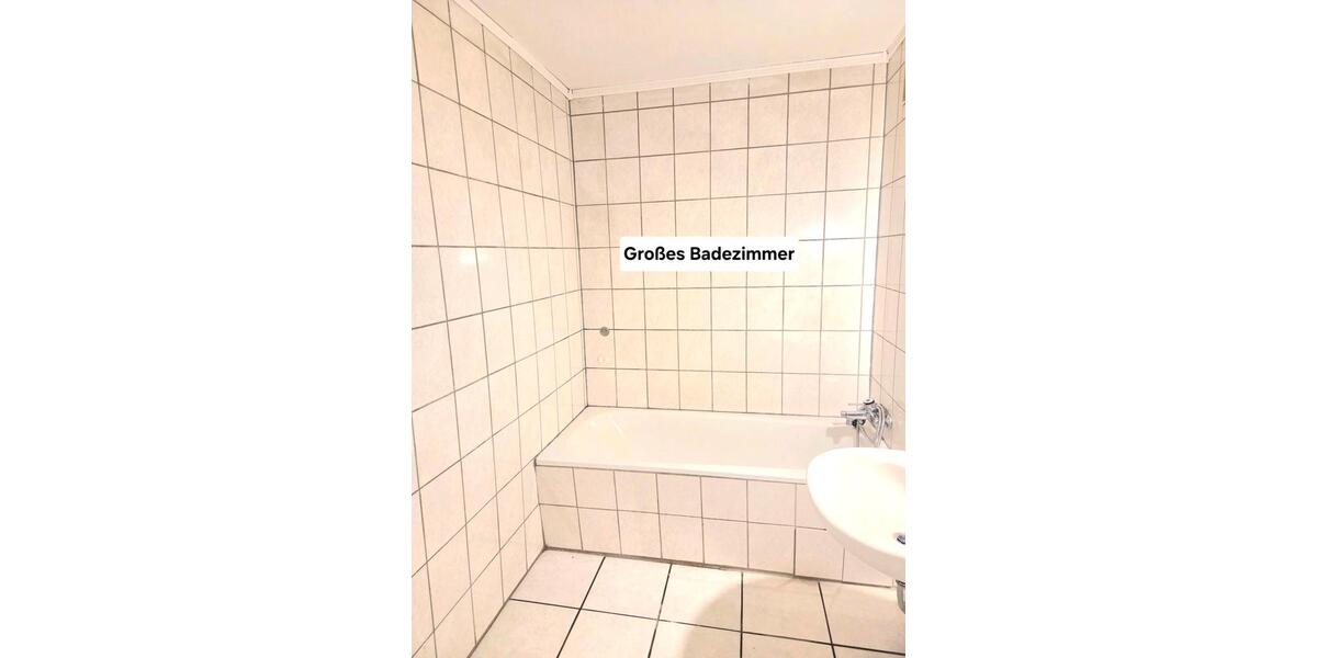 Barrierefreie helle und schöne Mietswohnung 2.5 zimmer