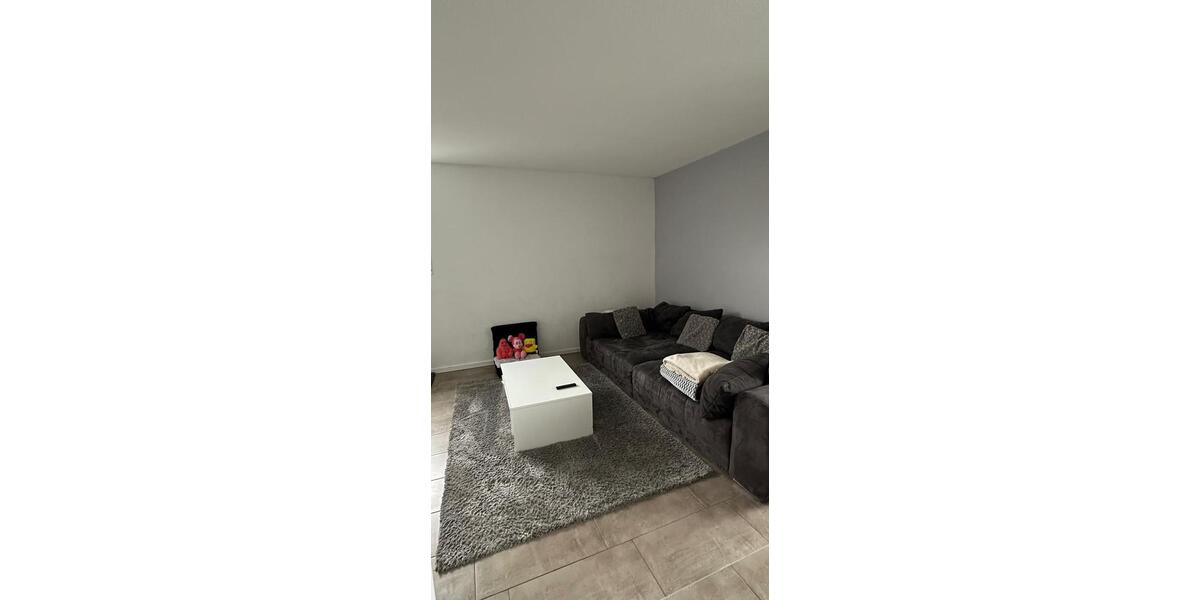 Etagenwohnung Voerde (Niederrhein) - 2 Zimmer, 62 m&sup2;, 355&euro; | Angebot:25539390