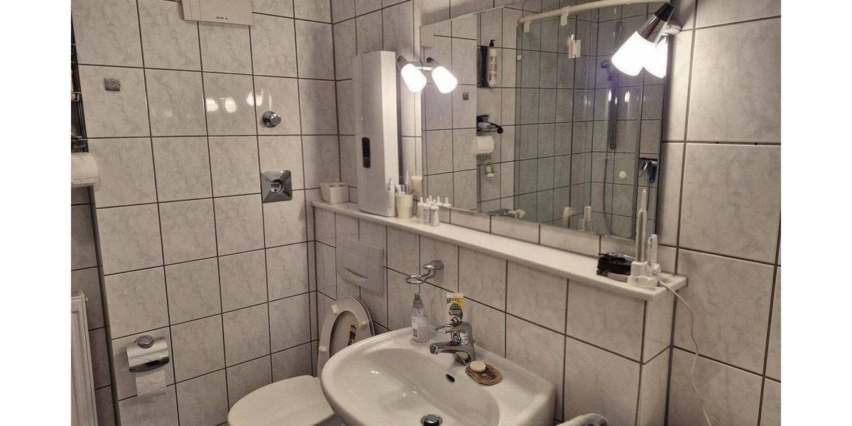 Etagenwohnung Wülfrath Innenstadt - 2 Zimmer, 65 m&sup2;, 188.000&euro; | Angebot:26840941