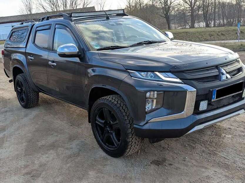 Mitsubishi L200 86.800 km 24.600 € Bottrop 46238