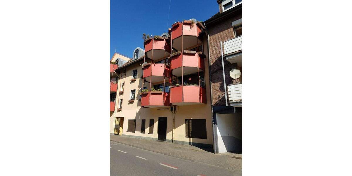 Moderne 3-Zimmerwohnung mit Balkon und zwei Tiefgaragenplätzen in der Moerser City 3 zimmer