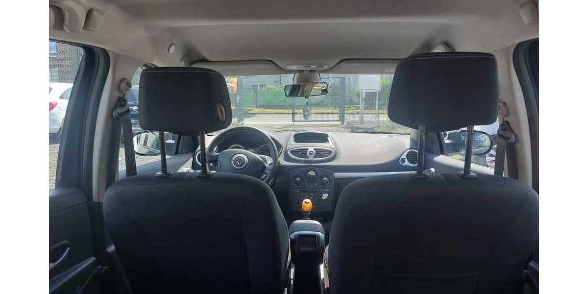 Renault clio 203.150 km 1.999 &euro; Witten 58454