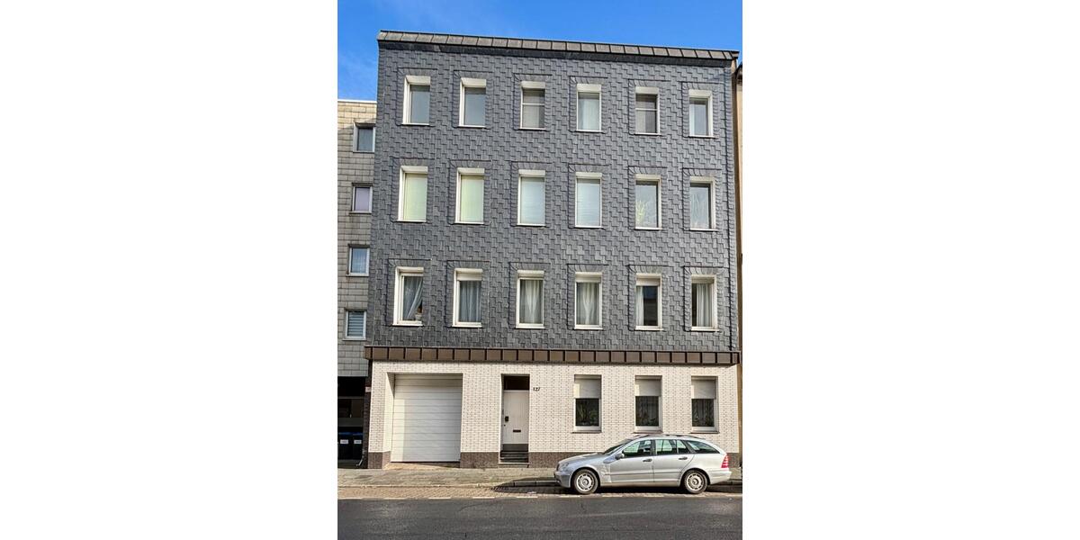 Renditestarkes MFH + 7 Garagen in Duisburg-Dellviertel 14 zimmer