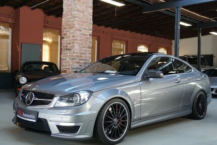 Mercedes C 63 AMG Coupe´ Perform Pano H/K Driver´s BRD