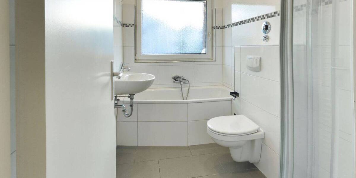 Etagenwohnung Essen Bredeney - 3 Zimmer, 86 m&sup2;, 295.000&euro; | Angebot:26419823