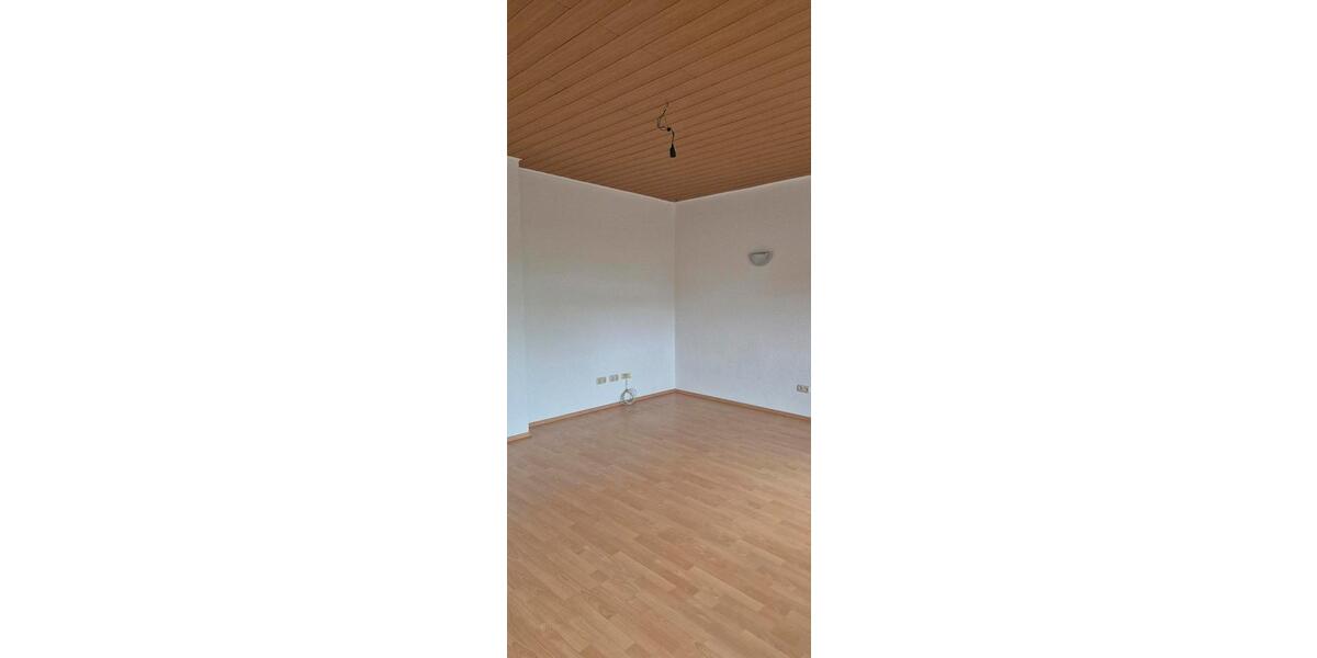 Etagenwohnung Bochum Bochum-Mitte - 1 Zimmer, 74 m&sup2;, 900&euro; | Angebot:26451327