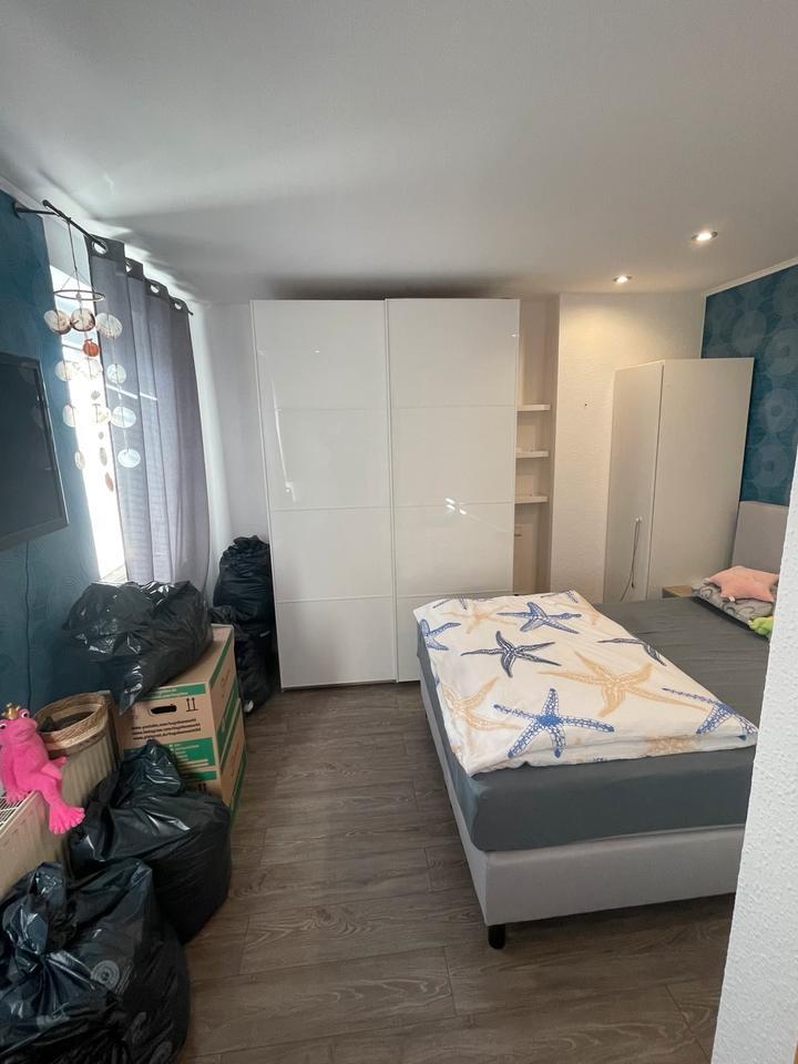 *Anfragestopp* Einfamilienhaus mit Garage und Stellplatz