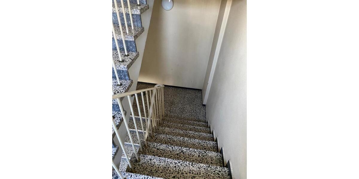 Etagenwohnung Duisburg Essenberg - 2 Zimmer, 46 m&sup2;, 400&euro; | Angebot:25806773