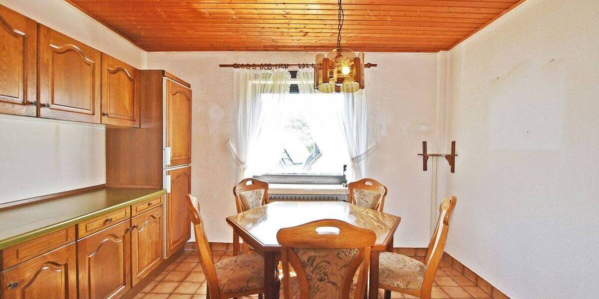 Kleines Einfamilienhaus im Grünen! 5 zimmer