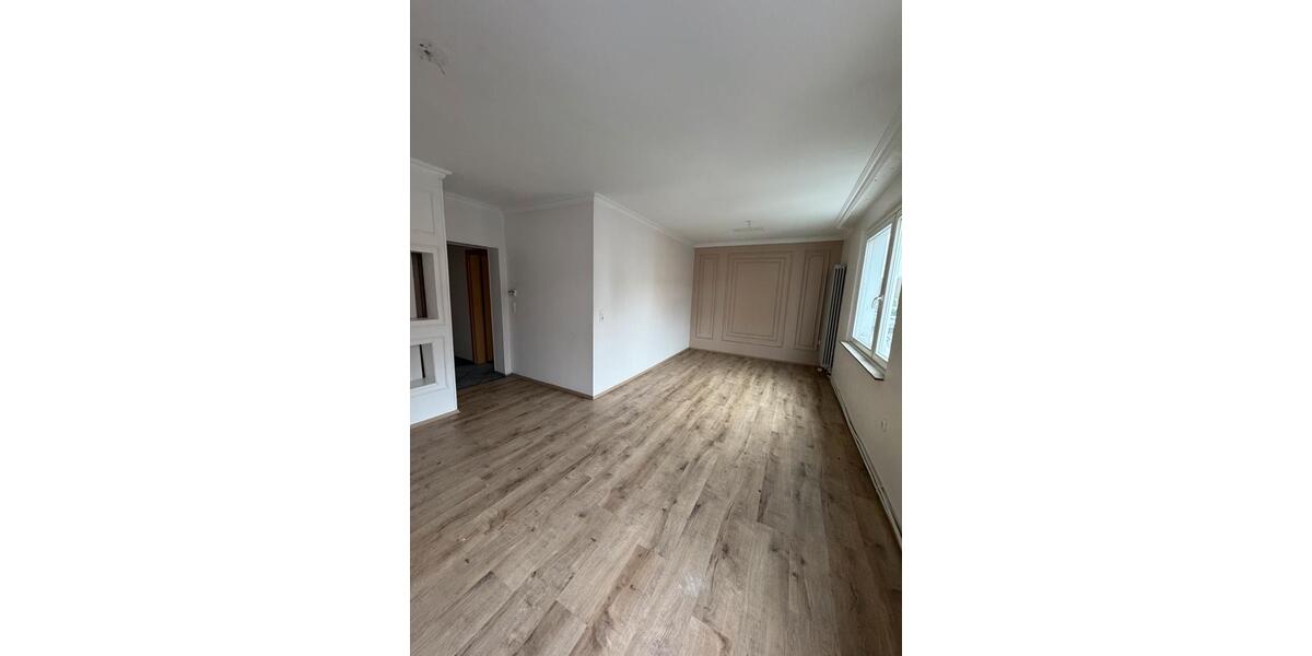 4-Zimmer | 86 qm | 1. OG | Kein Balkon | Im Herzen von Homberg 4 zimmer