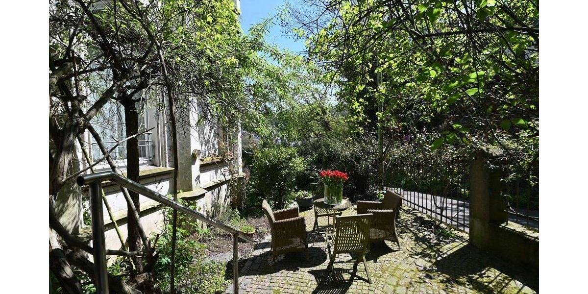 Etagenwohnung Essen Werden - 6 Zimmer, 214 m&sup2;, 634.000&euro; | Angebot:23516050