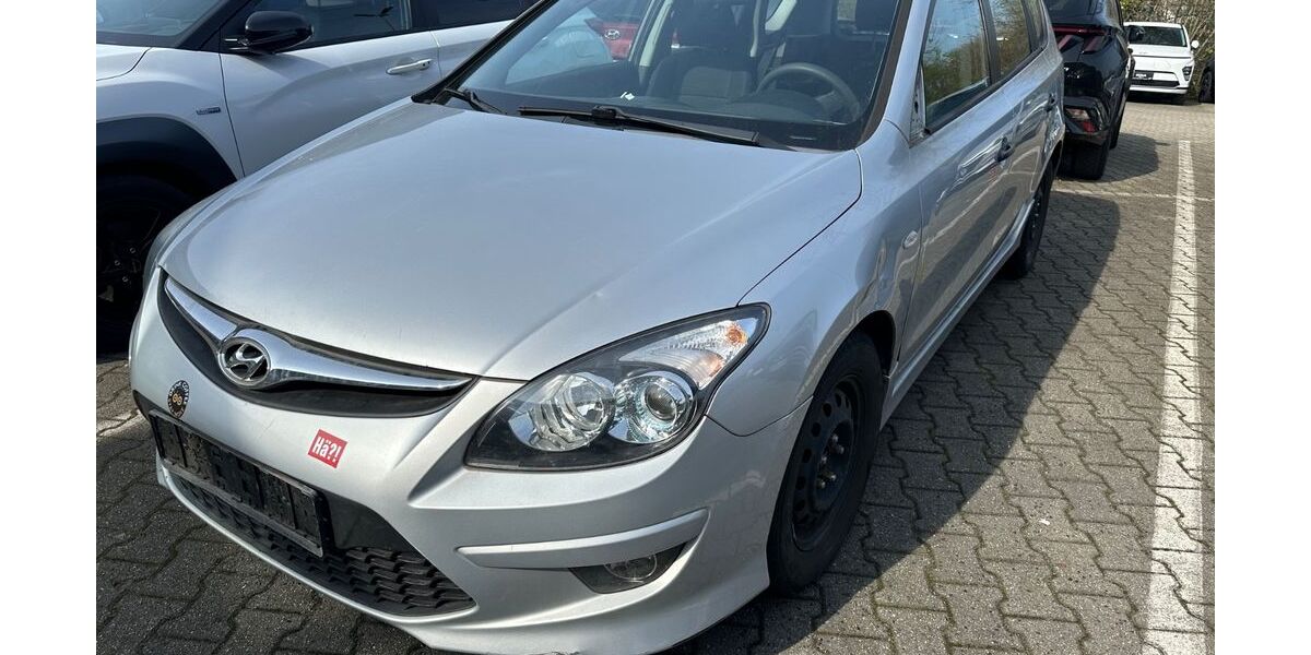 Hyundai i30 199.999 km 600 &euro; Castrop-Rauxel 44575