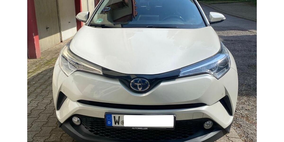 Toyota C-HR 87.000 km 17.200 &euro; Wuppertal 42389