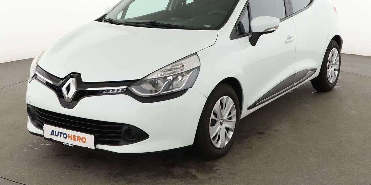 Renault Clio 69.572 km 7.670 &euro; Essen 45141