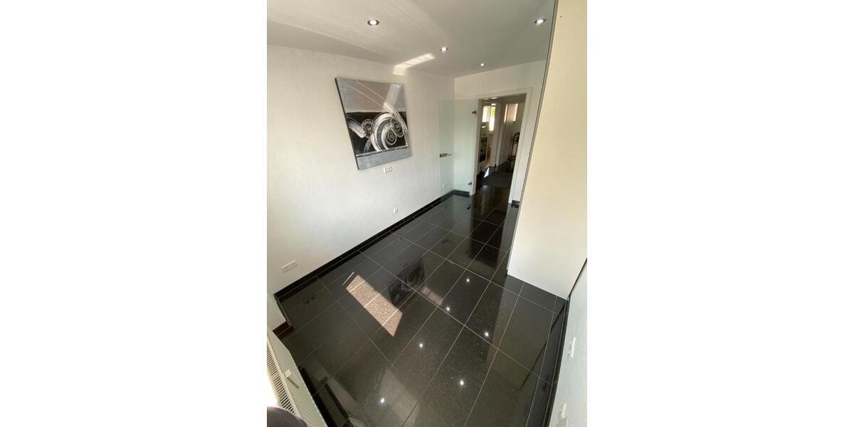 Etagenwohnung Essen Stadtbezirk IV - 2.5 Zimmer, 60 m&sup2;, 610&euro; | Angebot:26676689