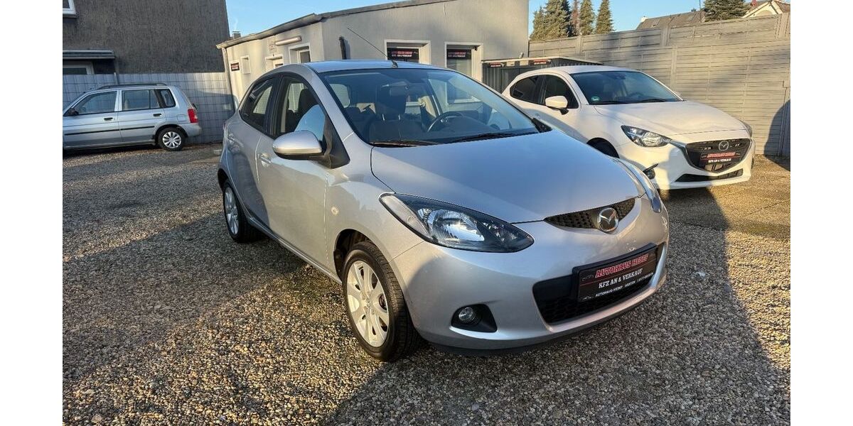 Mazda 2 103.856 km 4.690 &euro; Herten 45701