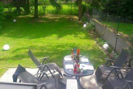 2-Zimmer Erdgeschosswohnung mit Garten in Düsseldorf-Eller zimmer