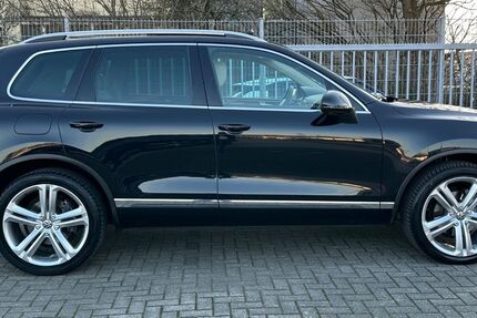 VW Touareg 174.000 km 19.950 &euro; Dinslaken 46539