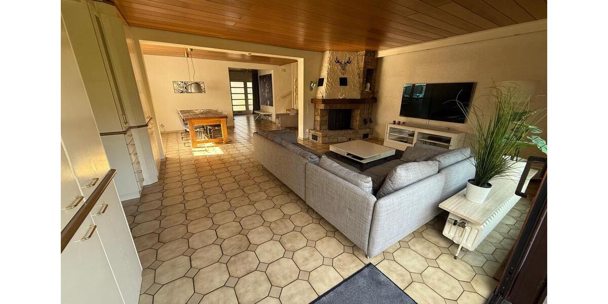 Großzügiges Reiheneckhaus in Altwalsum mit schönem Garten 6 zimmer