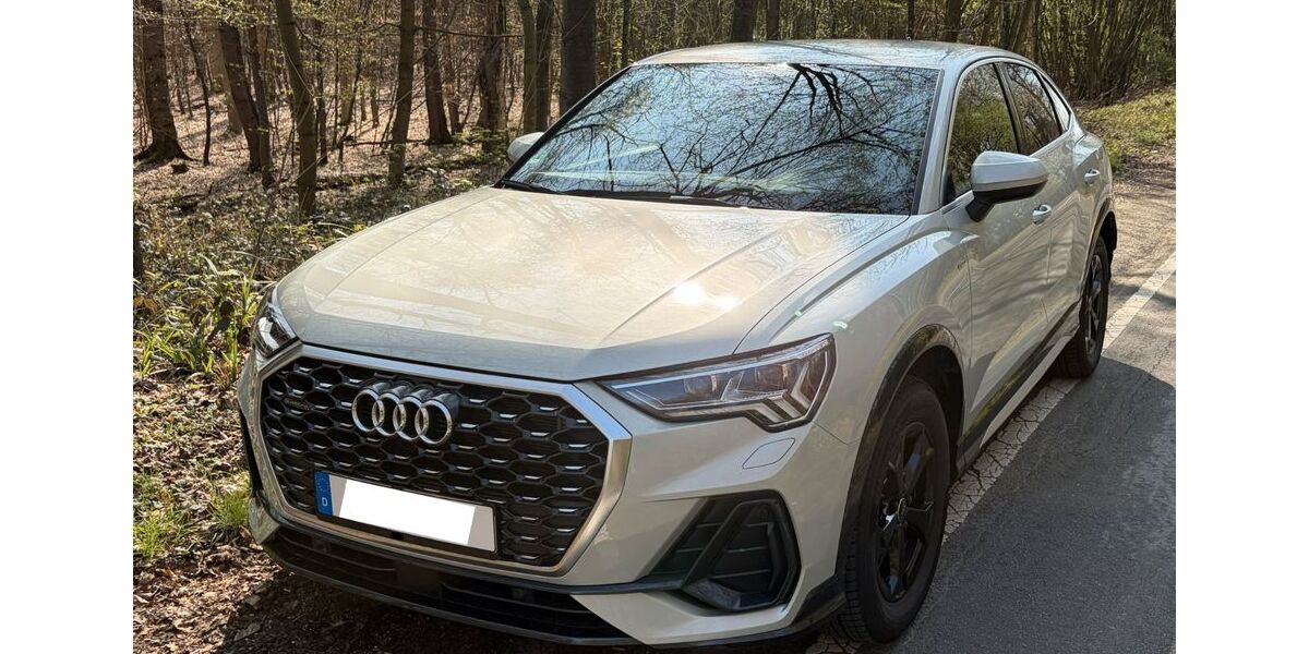 Audi Q3 18.000 km 51.500 &euro; Essen 45277