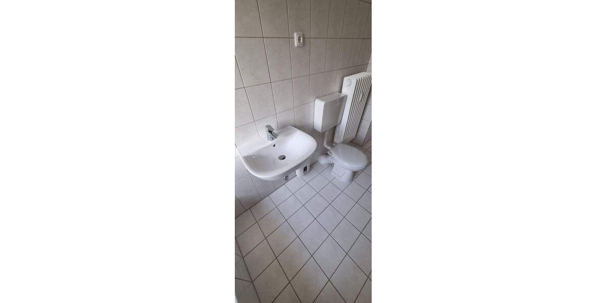 IHRE GELEGENHEIT!!! RENOVIERTE + TOP AUFGETEILTE 3 ZIMMER WOHNUNG IN OBERHAUSEN - STADTMITTE!!! 3 zimmer