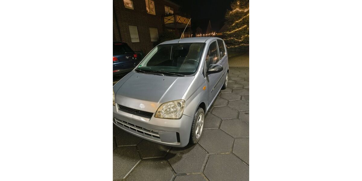 Daihatsu Cuore 121.000 km 1.199 &euro; Bottrop 46244