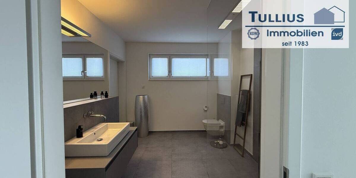 Großzügige Erdgeschosswohnung mit Terrasse und Garten in Essen-Kettwig 4 zimmer