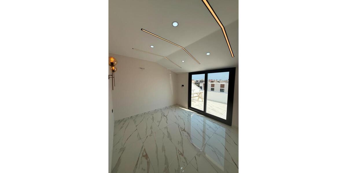 Villa Gelsenkirchen Gelsenkirchen-Mitte - 5 Zimmer, 170 m&sup2;, 320.000&euro; | Angebot:27488206