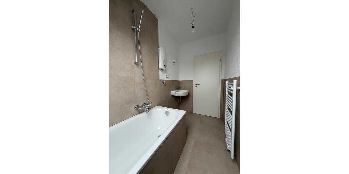 Kernsanierte 2,5 Zimmer Whg in Duisburg Meiderich zu vermieten 2 zimmer