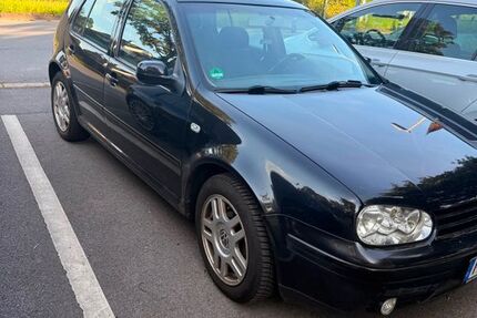 VW Golf 165.300 km 2.300 &euro; Mettmann 40822