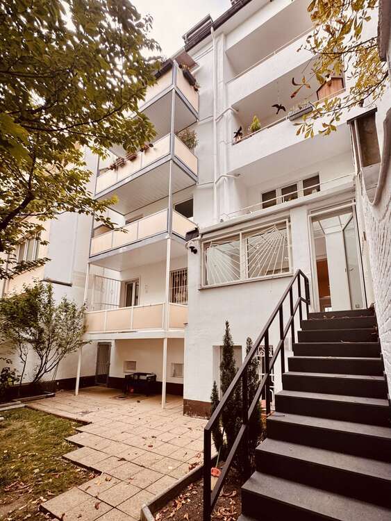Wohnung zum Kaufen in Düsseldorf 799.000 € 137 m²