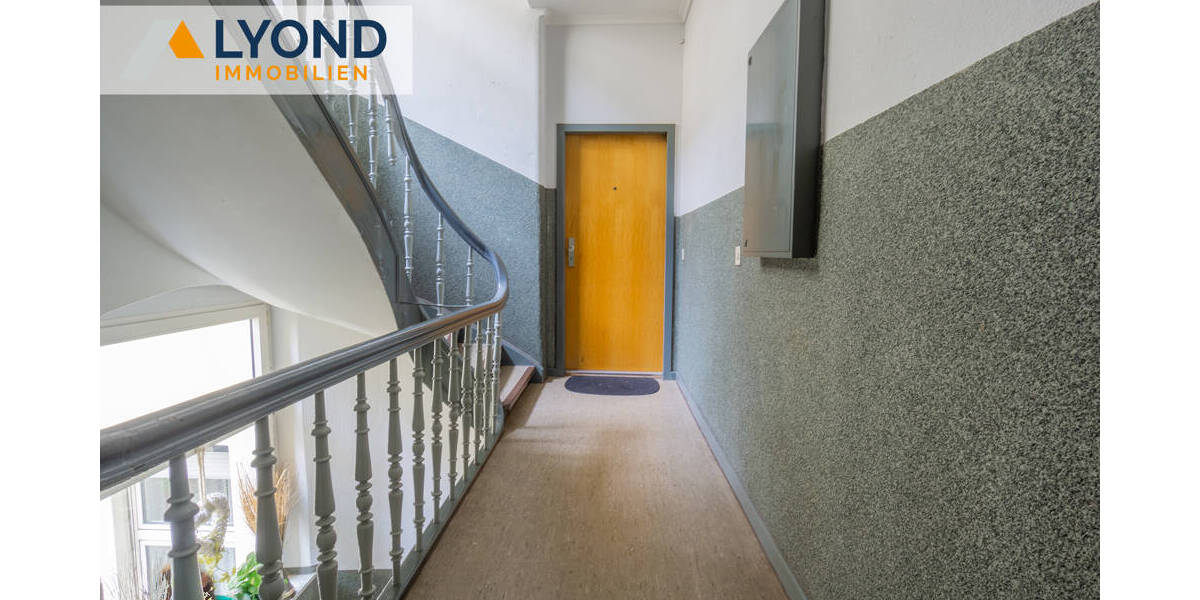 Etagenwohnung Gelsenkirchen Ückendorf - 3 Zimmer, 84 m&sup2;, 131.000&euro; | Angebot:24032435