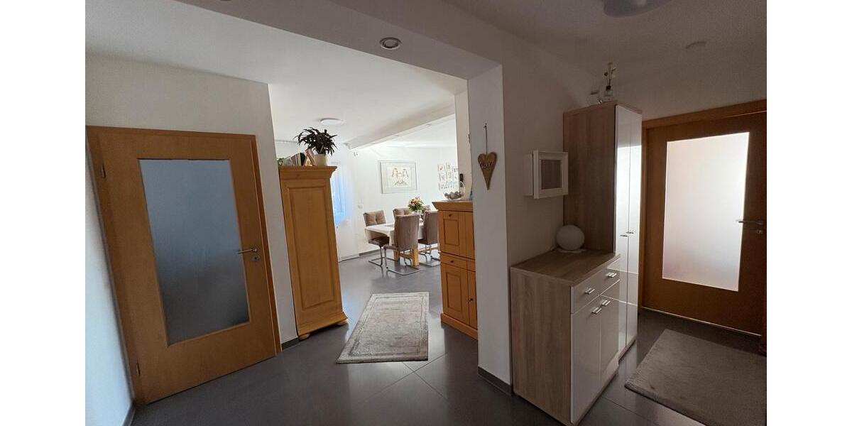 Mehrfamilienhaus in einzigartiger Lage, ideal für große Familien 10 zimmer