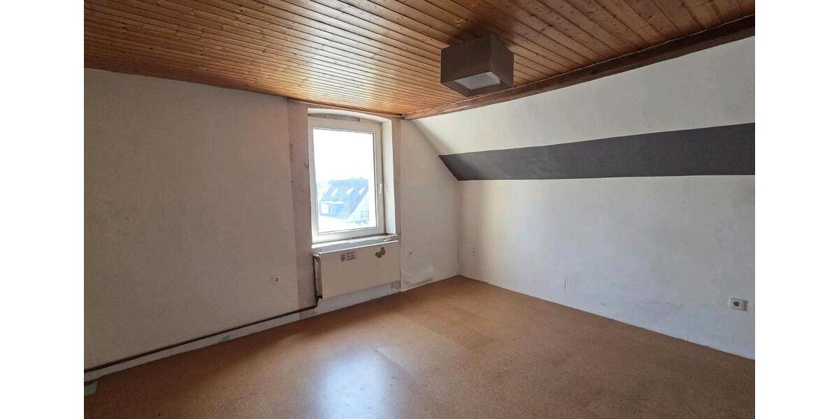 Mehrfamilienhaus, Wohnhaus Essen Stadtbezirk VII - 16 Zimmer, 240 m&sup2;, 495.000&euro; | Angebot:27463532