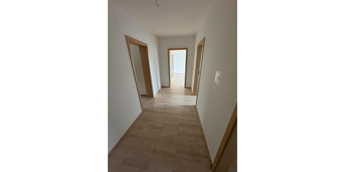 Etagenwohnung Moers Rheinkamp - 4 Zimmer, 95 m&sup2;, 890&euro; | Angebot:25616652