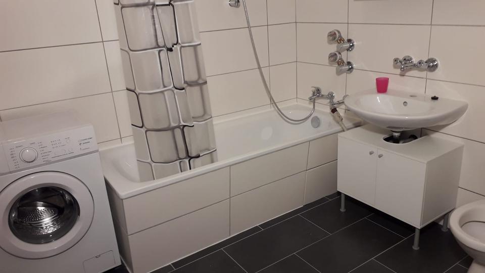 Etagenwohnung Duisburg Essenberg - 3.5 Zimmer, 88 m&sup2;, 795&euro; | Angebot:26699627