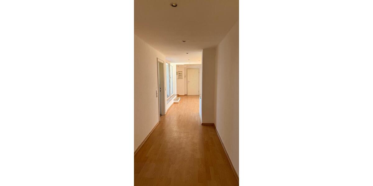Dachgeschoßwohnung Witten - 3 Zimmer, 112 m&sup2;, 896&euro; | Angebot:25805545
