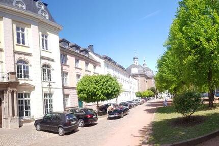 Wohnung Düsseldorf - 4 Zimmer, 105 m&sup2;, 3.300&euro; | Angebot:25324924