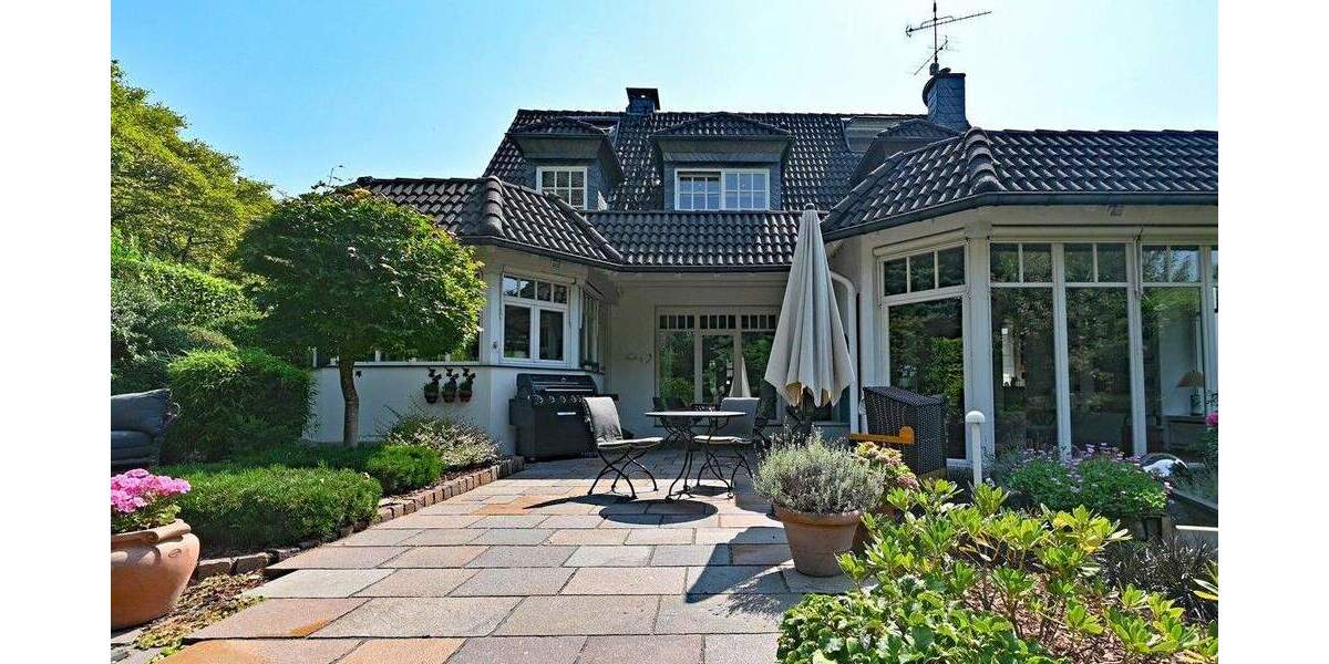 Einfamilienhaus Essen Werden - 6 Zimmer, 242 m&sup2;, 1.350.000&euro; | Angebot:23940492
