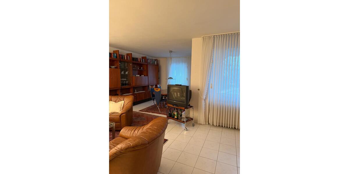 Möblierte Wohnung in Top Lage 3.5 zimmer