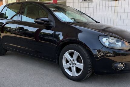 VW Golf 170.000 km 3.950 &euro; Essen 45359