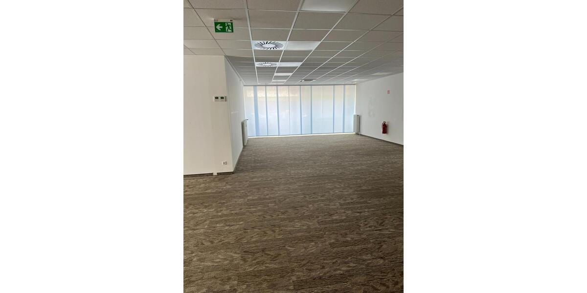 Moderne Bürofläche mit 555 m² in zentraler Lage zimmer