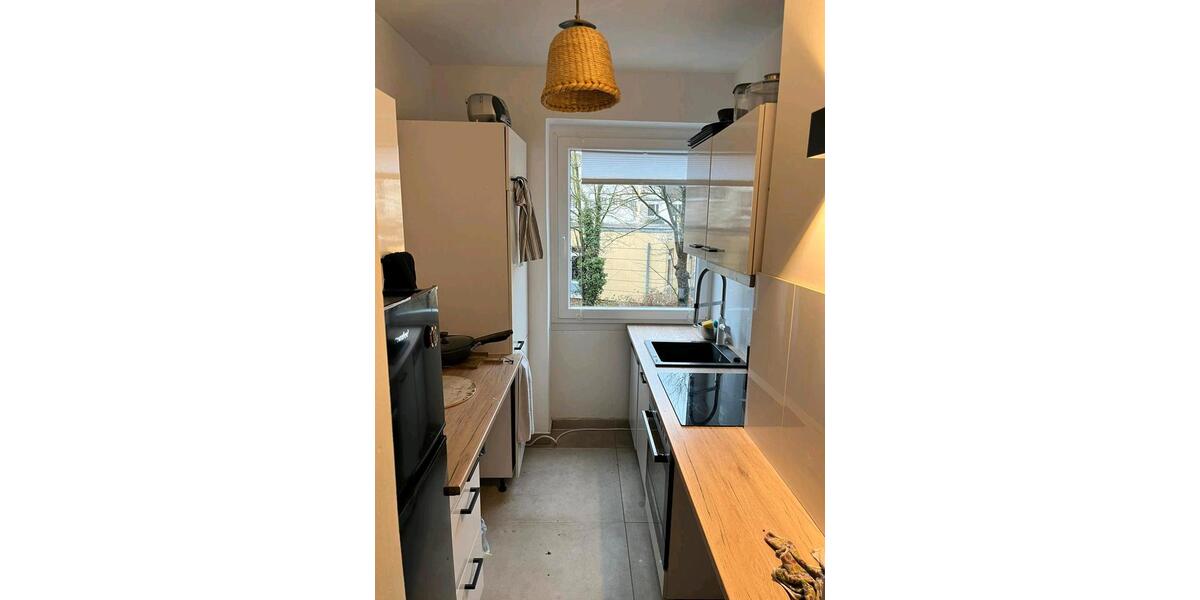 Zimmer möbliert Uninähe 1 zimmer