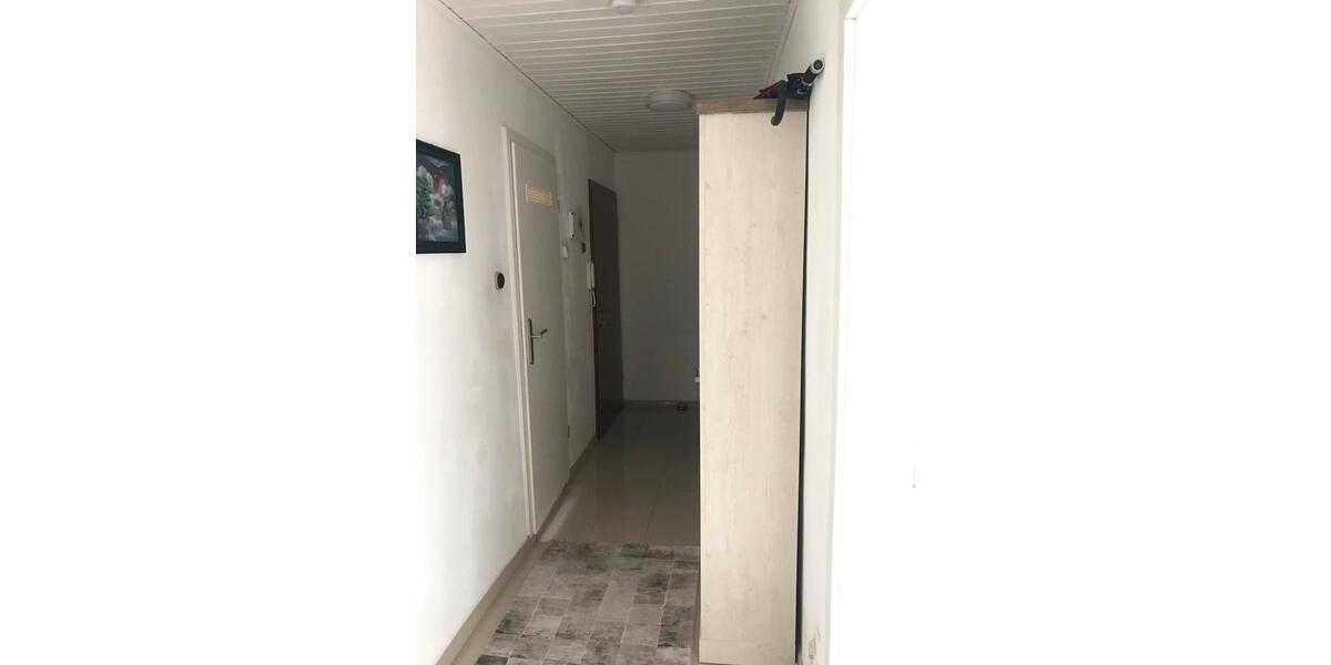 Etagenwohnung Duisburg Hamborn - 3 Zimmer, 98 m&sup2;, 98.000&euro; | Angebot:25858350