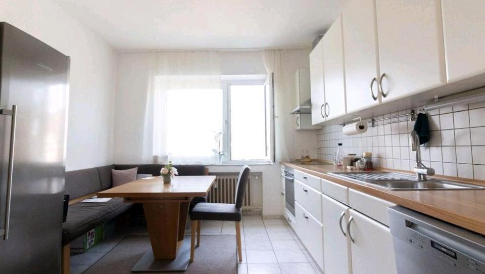 Etagenwohnung Essen Stadtbezirk III - 3.5 Zimmer, 88 m&sup2;, 225.000&euro; | Angebot:27474973