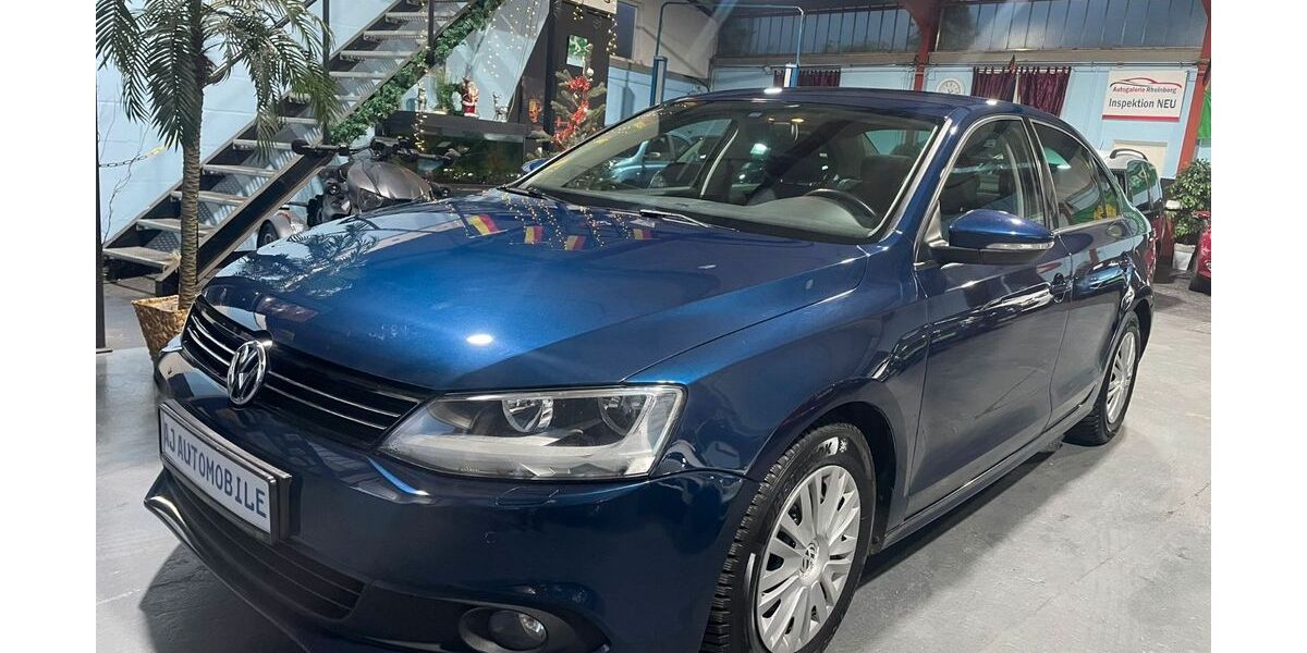 VW Jetta 127.000 km 8.490 &euro; Bottrop 46238