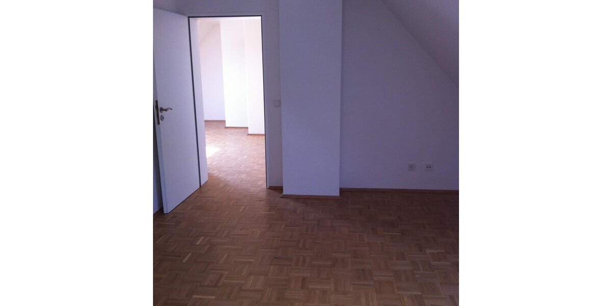 Essen-Frohnhausen 5 Zimmer - 120qm Maisonettewohnung mit modernem Bad - modernisiert - Penthouse - Maisonettenwohnung Essen Stadtbezirk III | Angebot:26490993