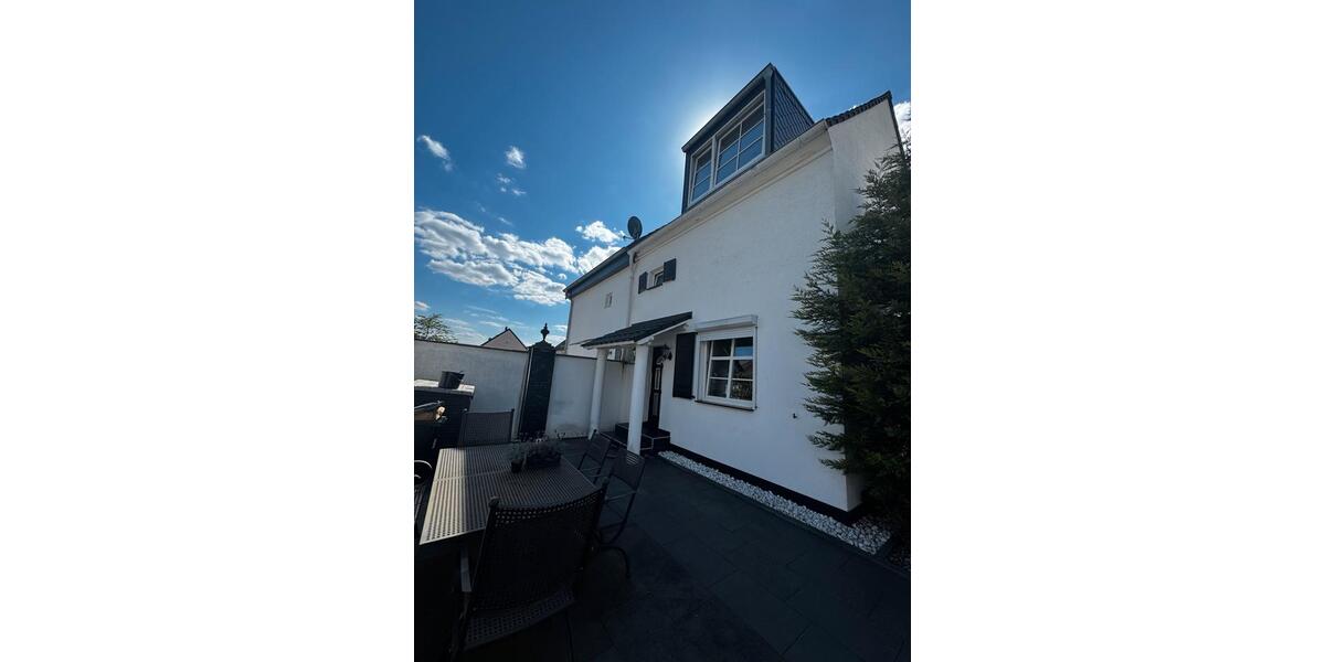 Doppelhaushälfte Duisburg Großenbaum - 5 Zimmer, 100 m&sup2;, 480.000&euro; | Angebot:25533059