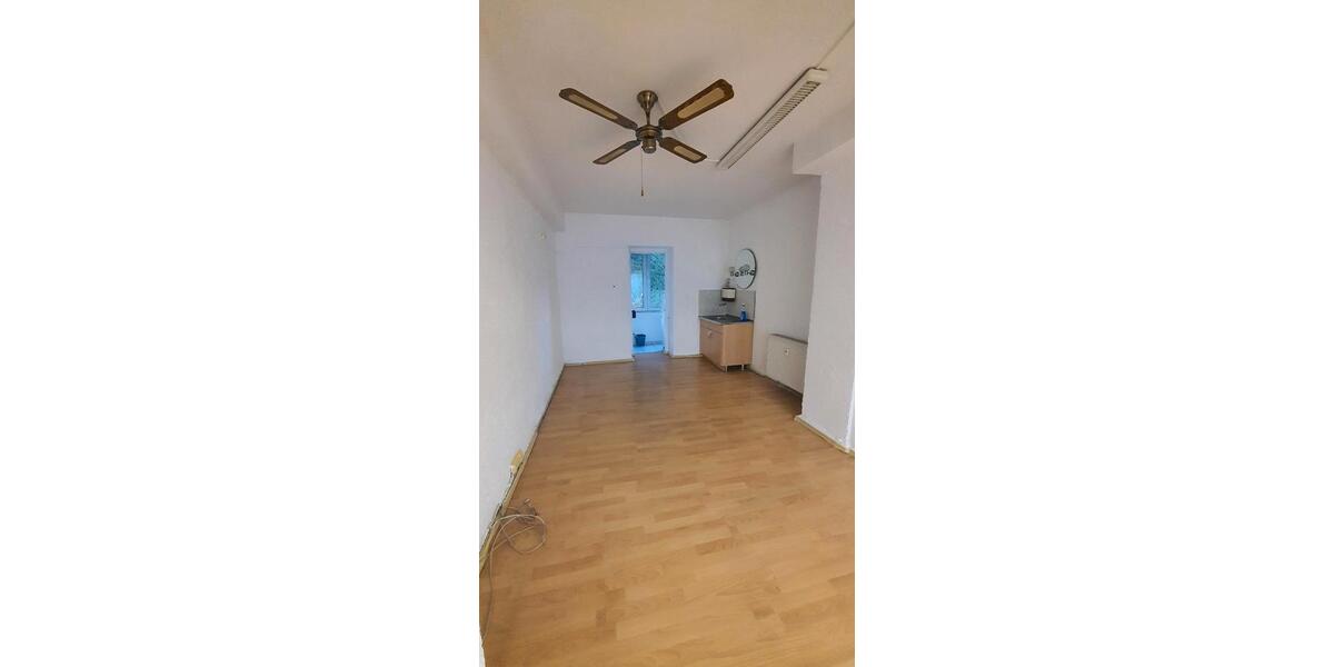 Ladenlokal, Kiosk in Essen- Frohnhausen zimmer