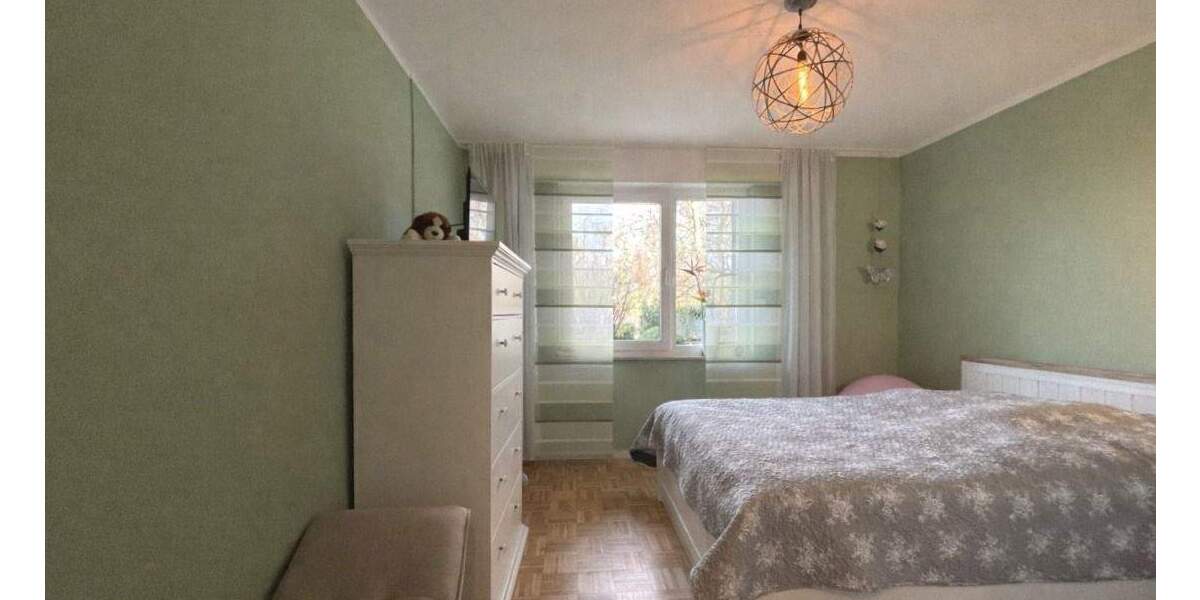 Eigentumswohnung mit Terrasse, Stellplatz und eigenem Garten 2 zimmer